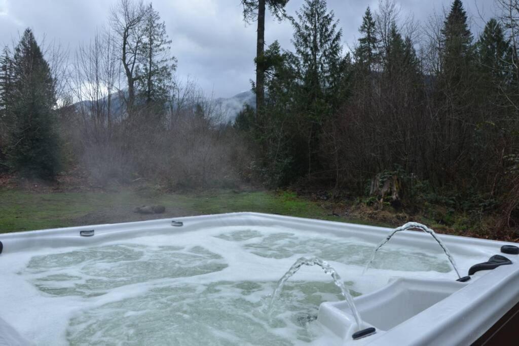 Newly Built Modern Duplex - 2 * Mount Hood Village
